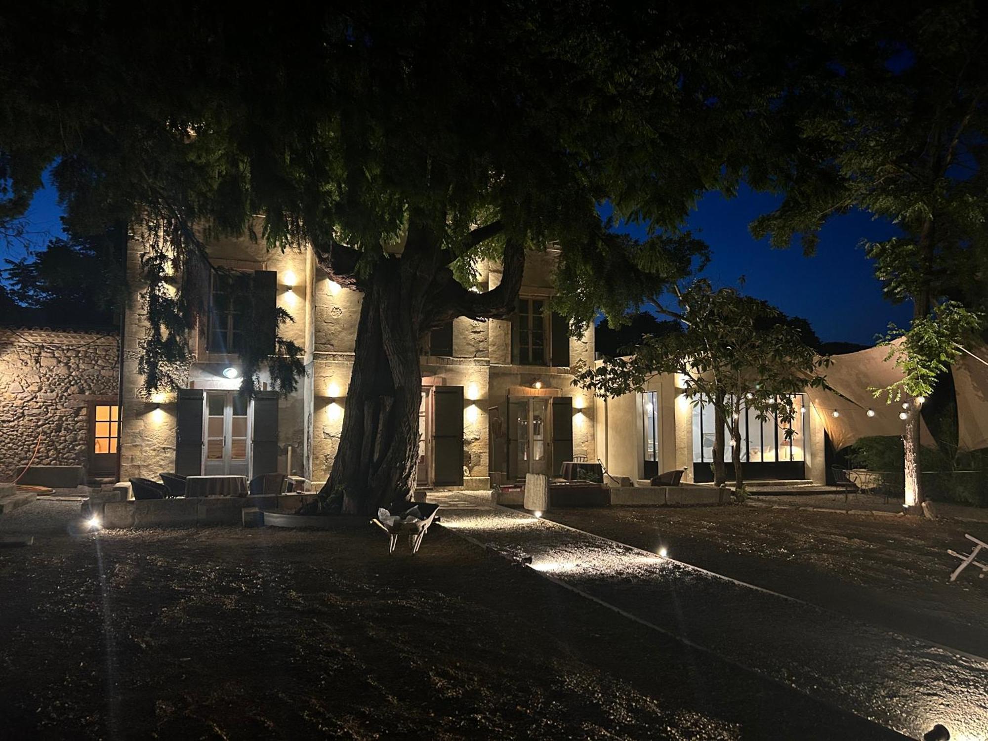 Maison D'Hotes La Datcha Manosque Buitenkant foto